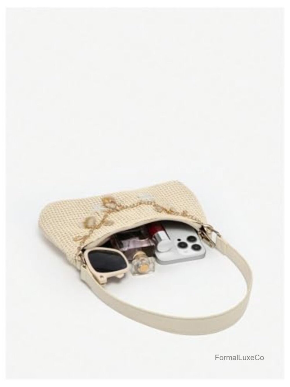 Boho Seashell Beaded Straw Clutch - Woven Shoulder Bag - Picture 4 of 7